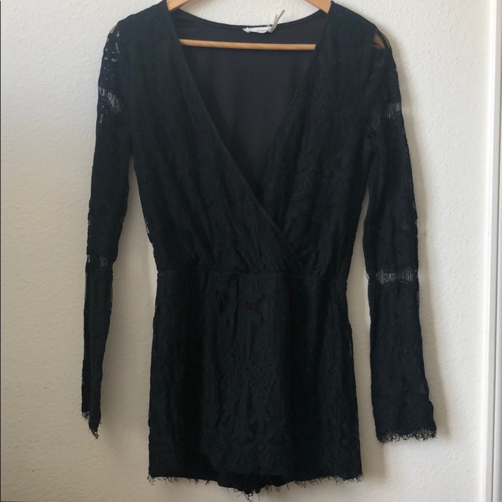 Black Romper/ short Women M Laced long sleeves
